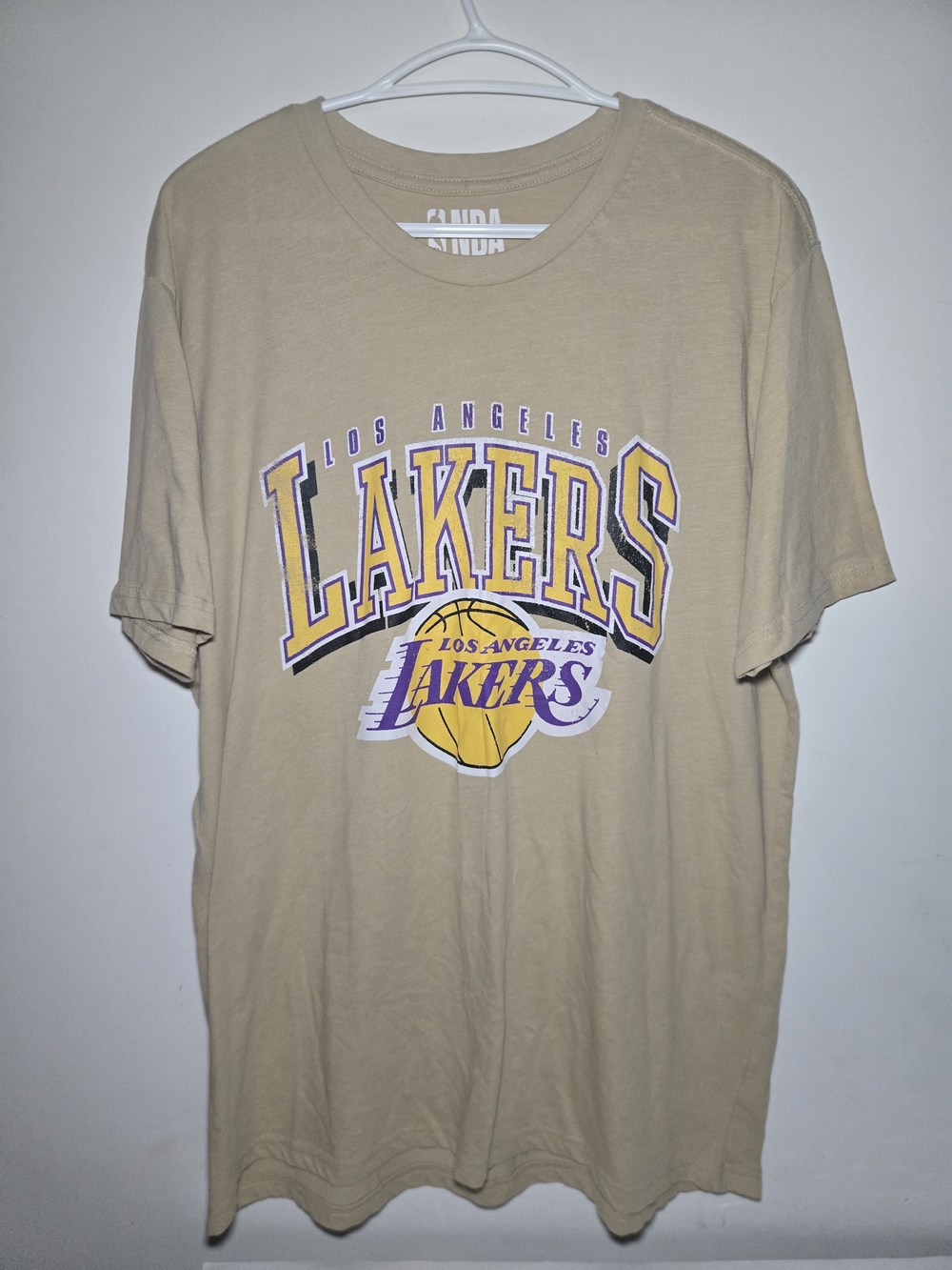 Los Angeles Lakers Graphic Tee